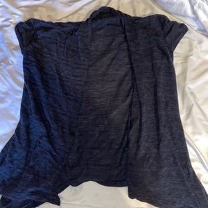 Black blue shirt sleeve pull over